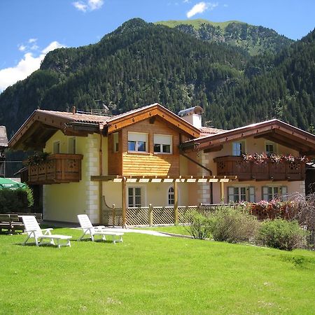Appartamenti Residence Rodolon Campestrin Luaran gambar