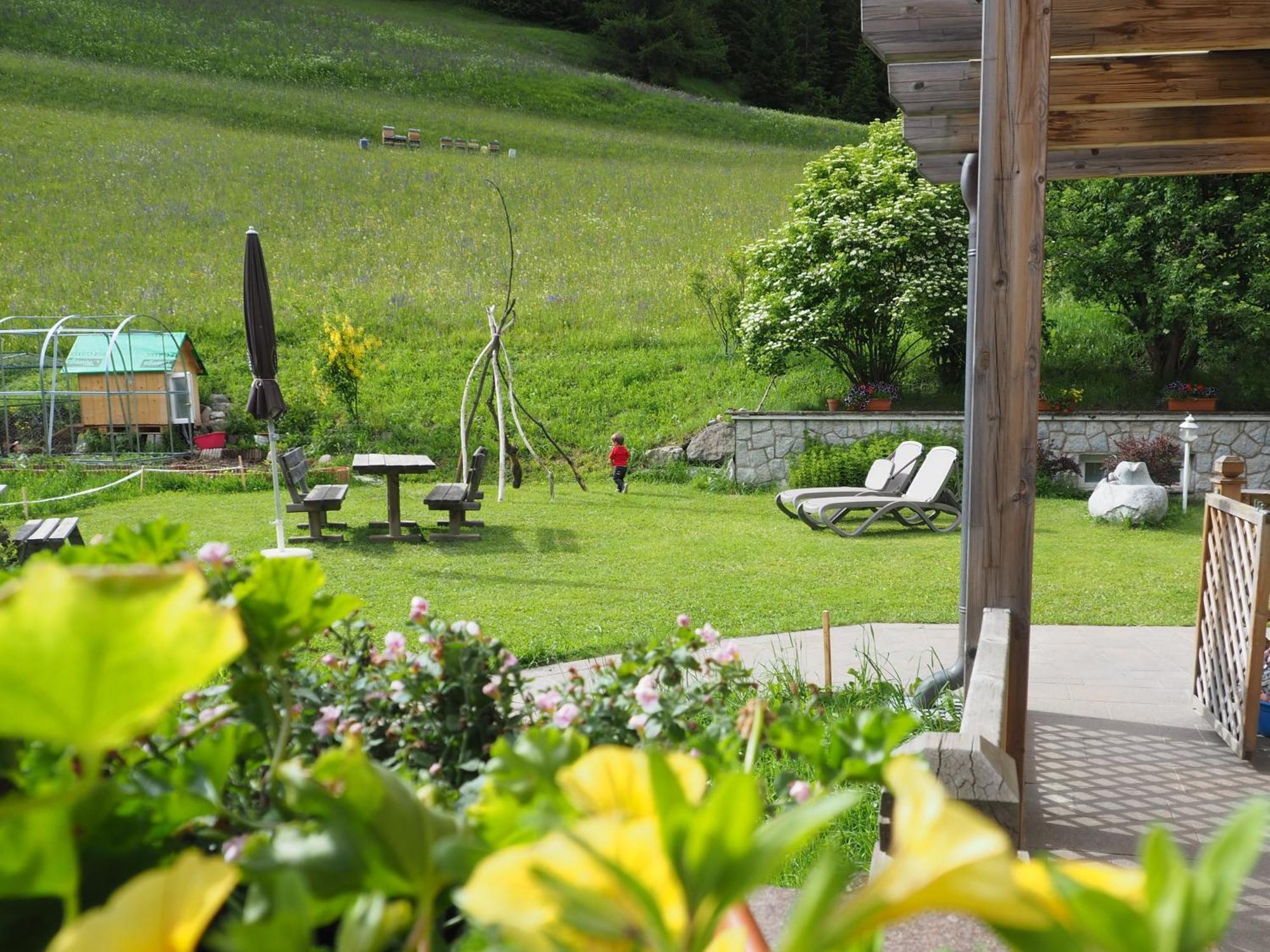 Appartamenti Residence Rodolon Campestrin Luaran gambar